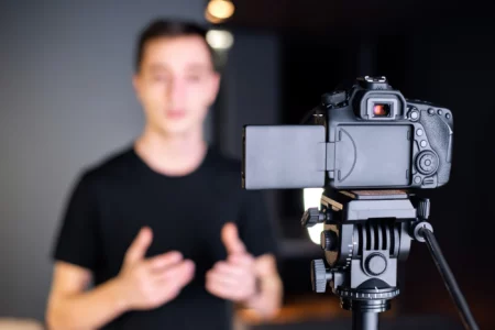 15 Best 4k Streaming Camera on Twitch, YouTube and More