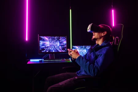 35+ Game Online Terbaik di Android dan PC 2024