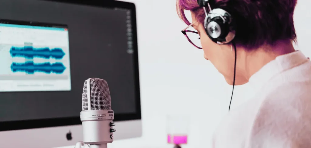 6 Contoh Podcast Script Buat Pemula Featured Image contoh podcast